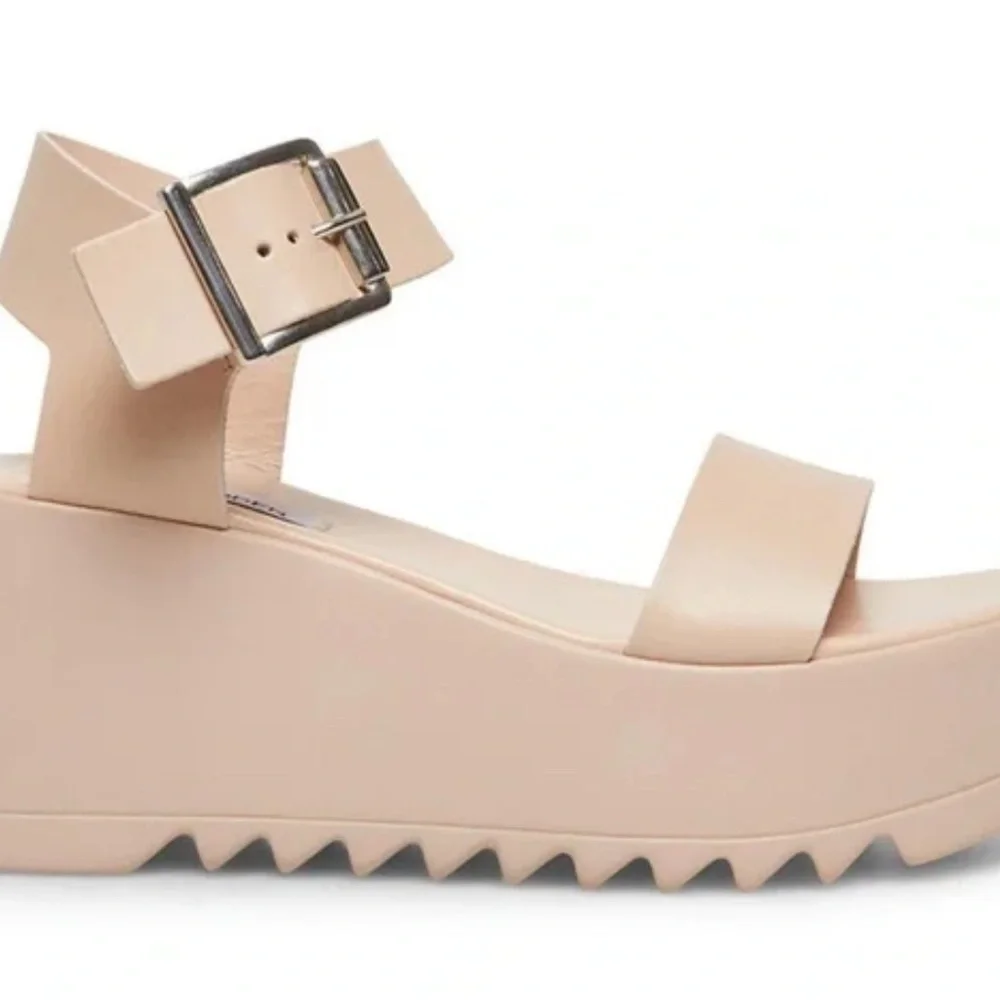 Steve Madden Blush Leather Wedges with Chunky Platform and Ankle Strap